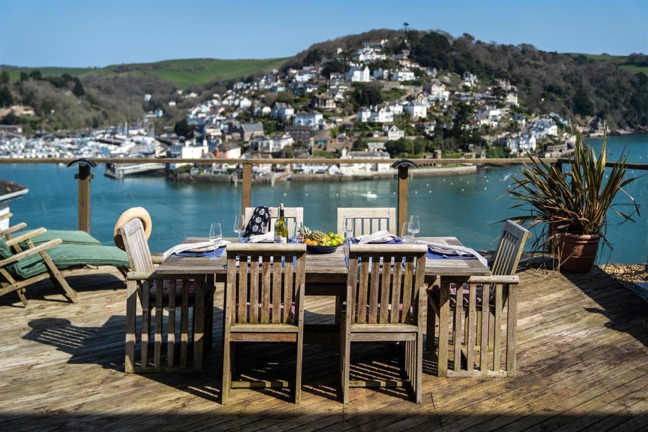 Uphigh - Elevated Family Home With Stunning River Views Dartmouth Exterior foto